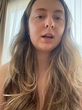 Snapshot of curvyflawless chatting on 03.08.25 curvyflawless online show from 03.08.25