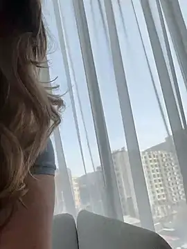 Snapshot of curvyflawless chatting on 03.17.25 curvyflawless online show from 03.17.25