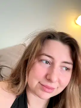 Snapshot of curvyflawless chatting on 11.29.25 curvyflawless online show from 11.29.25