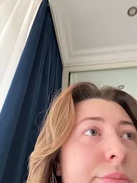 Snapshot of curvyflawless chatting on 12.05.25 curvyflawless online show from 12.05.25