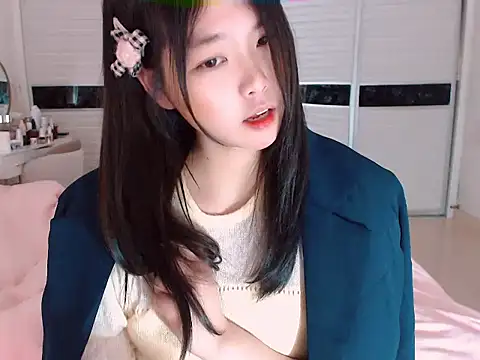 -Lucky Girl online show from 02.02.25