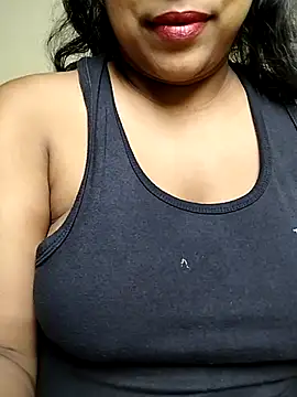 Snapshot of Quite_Malsha chatting on 07.18.26 Quite Malsha online show from 07.18.26