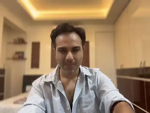 Snapshot of immog727 chatting on 03.27.26 immog727 online show from 03.27.26