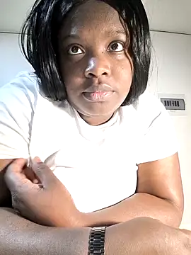 Snapshot of Jhoxy_M chatting on 03.14.25 Jhoxy M online show from 03.14.25