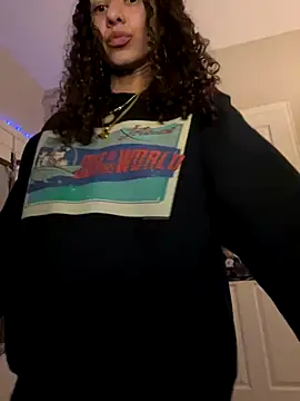 Snapshot of _Neeka_ chatting on 10.26.25 Neeka online show from 10.26.25