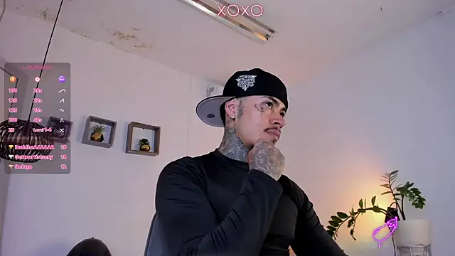 JordanSmiith  online show from 01.31.25