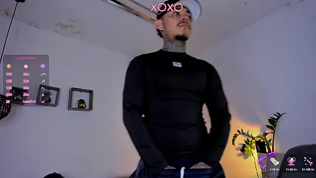 JordanSmiith  online show from 02.08.25