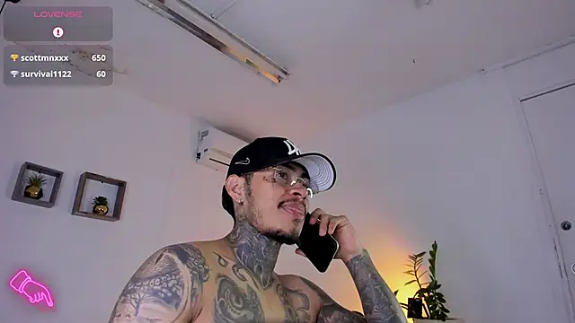 JordanSmiith  online show from 02.20.25