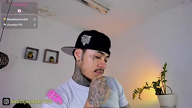 JordanSmiith  online show from 02.23.25