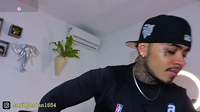 JordanSmiith  online show from 09.30.25