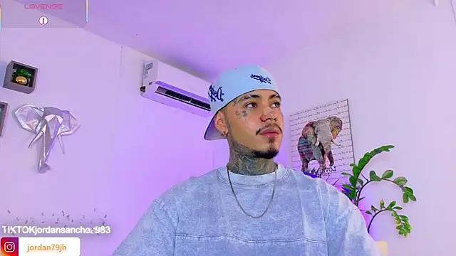 JordanSmiith  online show from 05.15.26