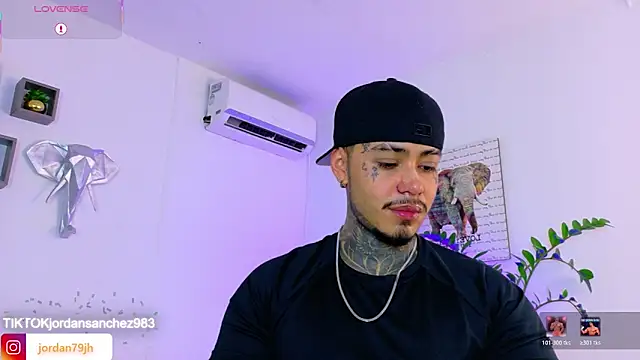 JordanSmiith  online show from 05.18.26