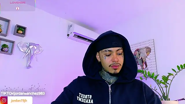JordanSmiith  online show from 05.28.26