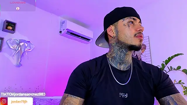 JordanSmiith  online show from 06.05.26