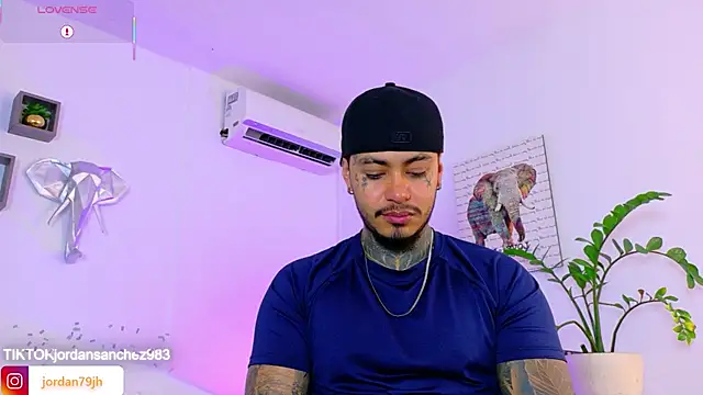 JordanSmiith  online show from 06.11.26