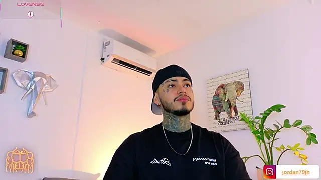 JordanSmiith  online show from 07.04.26