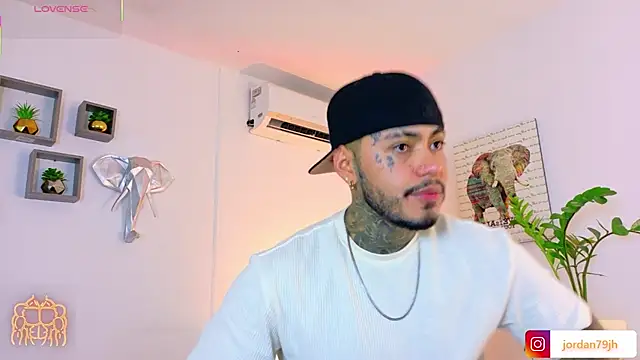 JordanSmiith  online show from 07.09.26