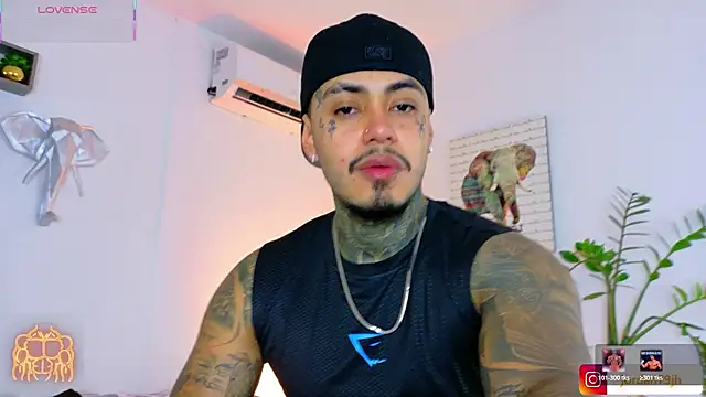 JordanSmiith  online show from 07.23.26
