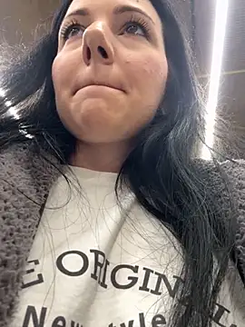 naughty lucifer online show from 11.12.25