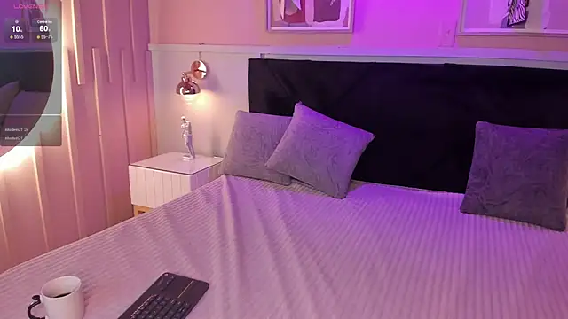 chloe watson  online show from 04.28.26