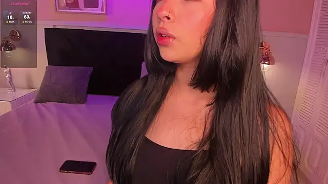 chloe watson  online show from 04.29.26