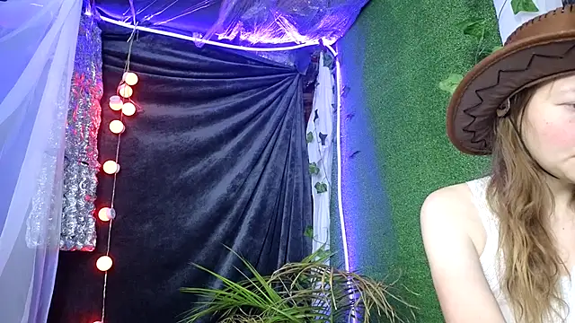 Jony Marta online show from 10.21.25