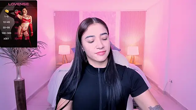 Antonella Grayy online show from 10.14.25