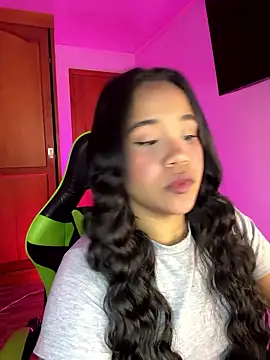 Snapshot of leila_22 chatting on 01.09.26 leila 22 online show from 01.09.26