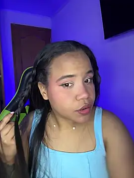 Snapshot of leila_22 chatting on 03.13.26 leila 22 online show from 03.13.26