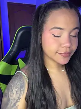 Snapshot of leila_22 chatting on 03.14.26 leila 22 online show from 03.14.26