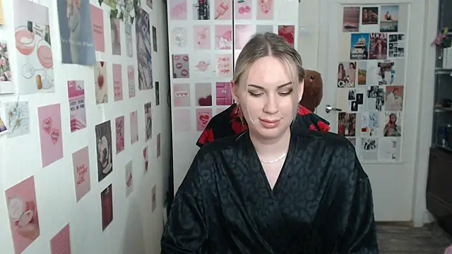 Snapshot of CapriScorpion chatting on 02.12.25 CapriScorpion online show from 02.12.25