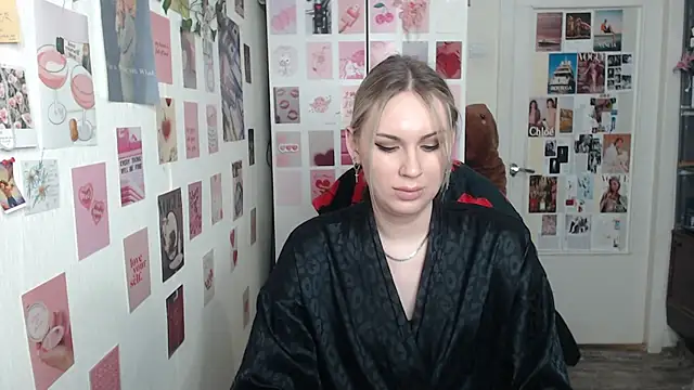 Snapshot of CapriScorpion chatting on 02.18.25 CapriScorpion online show from 02.18.25