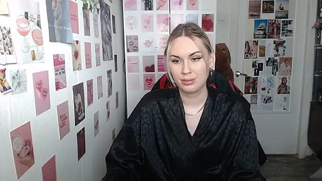 Snapshot of CapriScorpion chatting on 02.20.25 CapriScorpion online show from 02.20.25