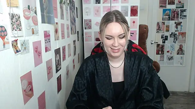 Snapshot of CapriScorpion chatting on 02.23.25 CapriScorpion online show from 02.23.25