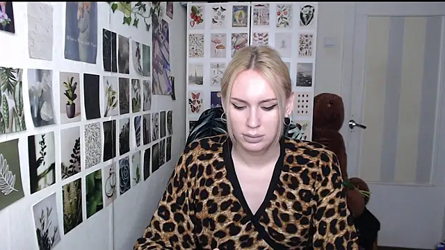 CapriScorpion online show from 06.14.26