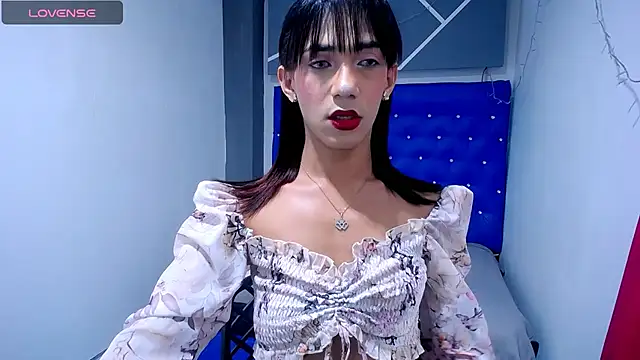 KatrinaQueen1 online show from 10.21.25