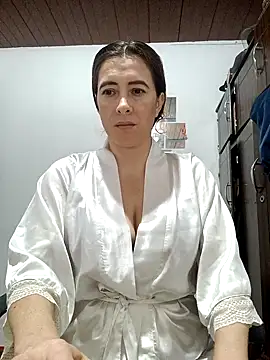 Snapshot of mademonsexy chatting on 02.28.25 mademonsexy online show from 02.28.25