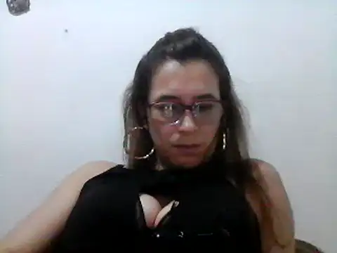 Snapshot of mademonsexy chatting on 03.09.25 mademonsexy online show from 03.09.25