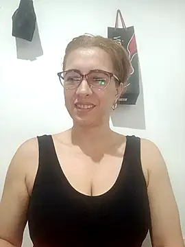 Snapshot of mademonsexy chatting on 10.18.25 mademonsexy online show from 10.18.25