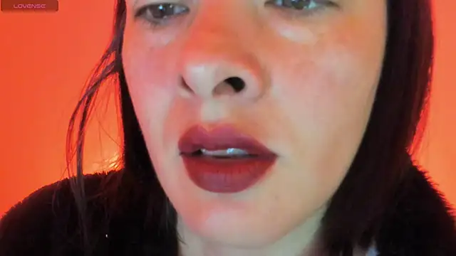 Snapshot of queen_fetish chatting on 11.13.25 queen fetish online show from 11.13.25