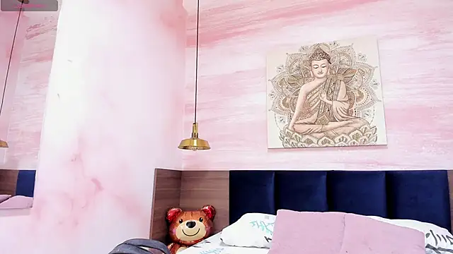 Snapshot of AnneDixie chatting on 02.23.25 AnneDixie online show from 02.23.25