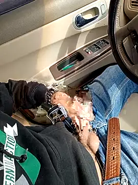 Snapshot of prettyboi6992 chatting on 03.15.26 prettyboi6992 online show from 03.15.26