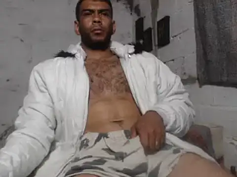 Snapshot of erik_alexander chatting on 01.06.25 erik alexander online show from 01.06.25