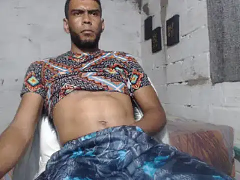 Snapshot of erik_alexander chatting on 01.07.25 erik alexander online show from 01.07.25