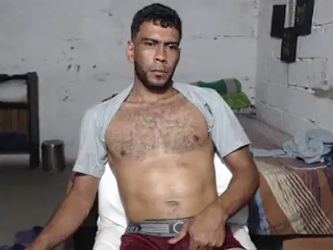 Snapshot of erik_alexander chatting on 02.07.25 erik alexander online show from 02.07.25