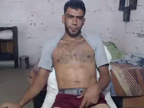 Snapshot of erik_alexander chatting on 02.07.25 erik alexander online show from 02.07.25