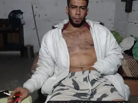 Snapshot of erik_alexander chatting on 02.15.25 erik alexander online show from 02.15.25