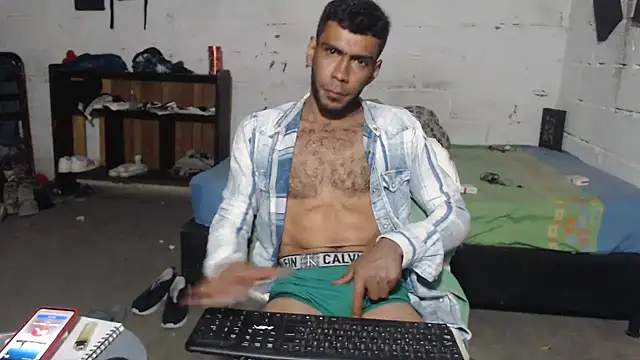 Snapshot of erik_alexander chatting on 09.13.25 erik alexander online show from 09.13.25