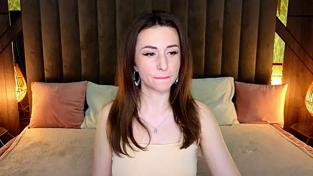 KimmmLi online show from 10.08.25