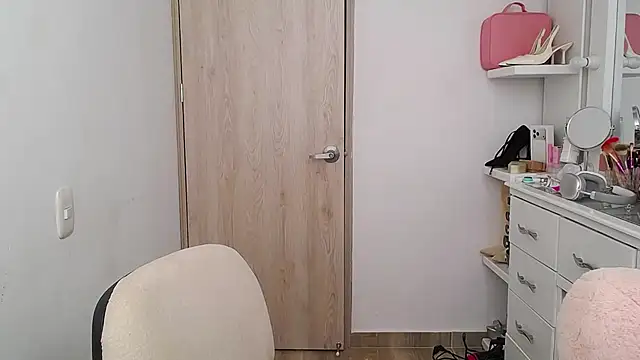Barbie girl 69 online show from 06.20.26